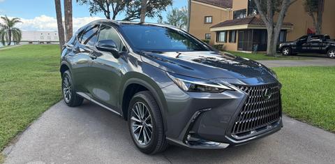 Lexus NX 2026