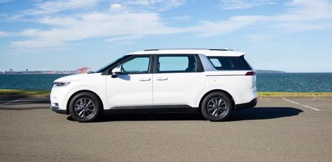 Kia CARNIVAL 2022