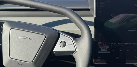 Tesla Cybertruck 2025