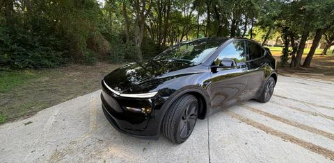 Tesla Model Y 2026