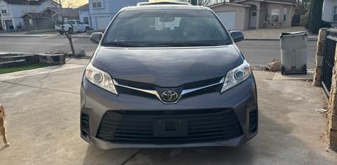 Toyota Sienna 2020