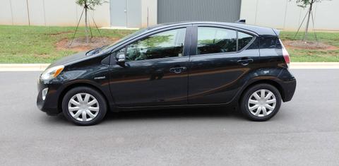 Toyota Prius c 2015