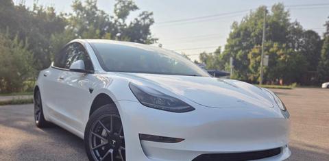 Tesla Model 3 2023