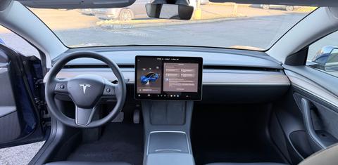 Tesla Model 3 2023