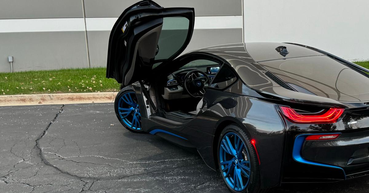 BMW i8 2015 rental in Lincolnshire, IL by PoshCars . | Turo