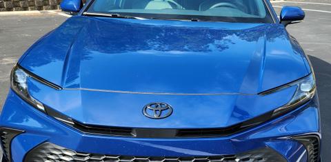 Toyota Camry Hybrid 2025