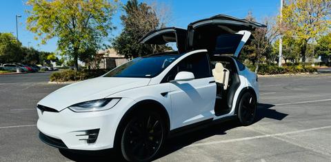 Tesla Model X 2020