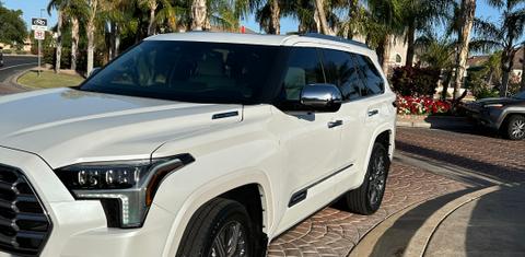 Toyota Sequoia 2023