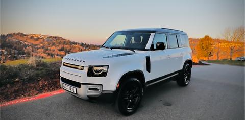 Land Rover Defender 2024