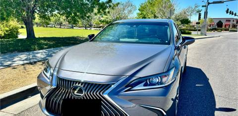 Lexus ES 2019