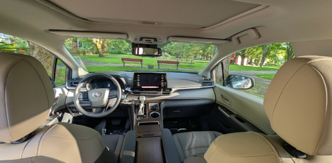 Toyota Sienna 2024