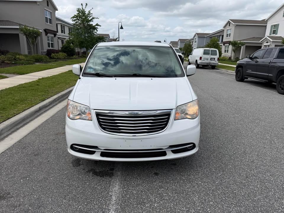 Chrysler Town & Country 2014 in Merritt Island, FL