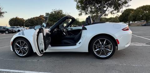 Mazda MX-5 Miata 2023
