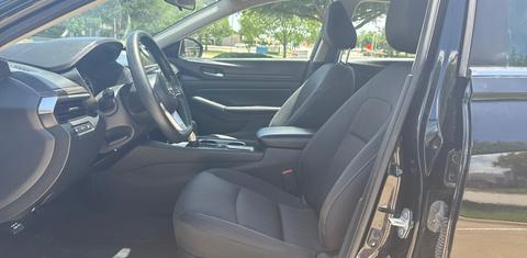 Nissan Altima 2024