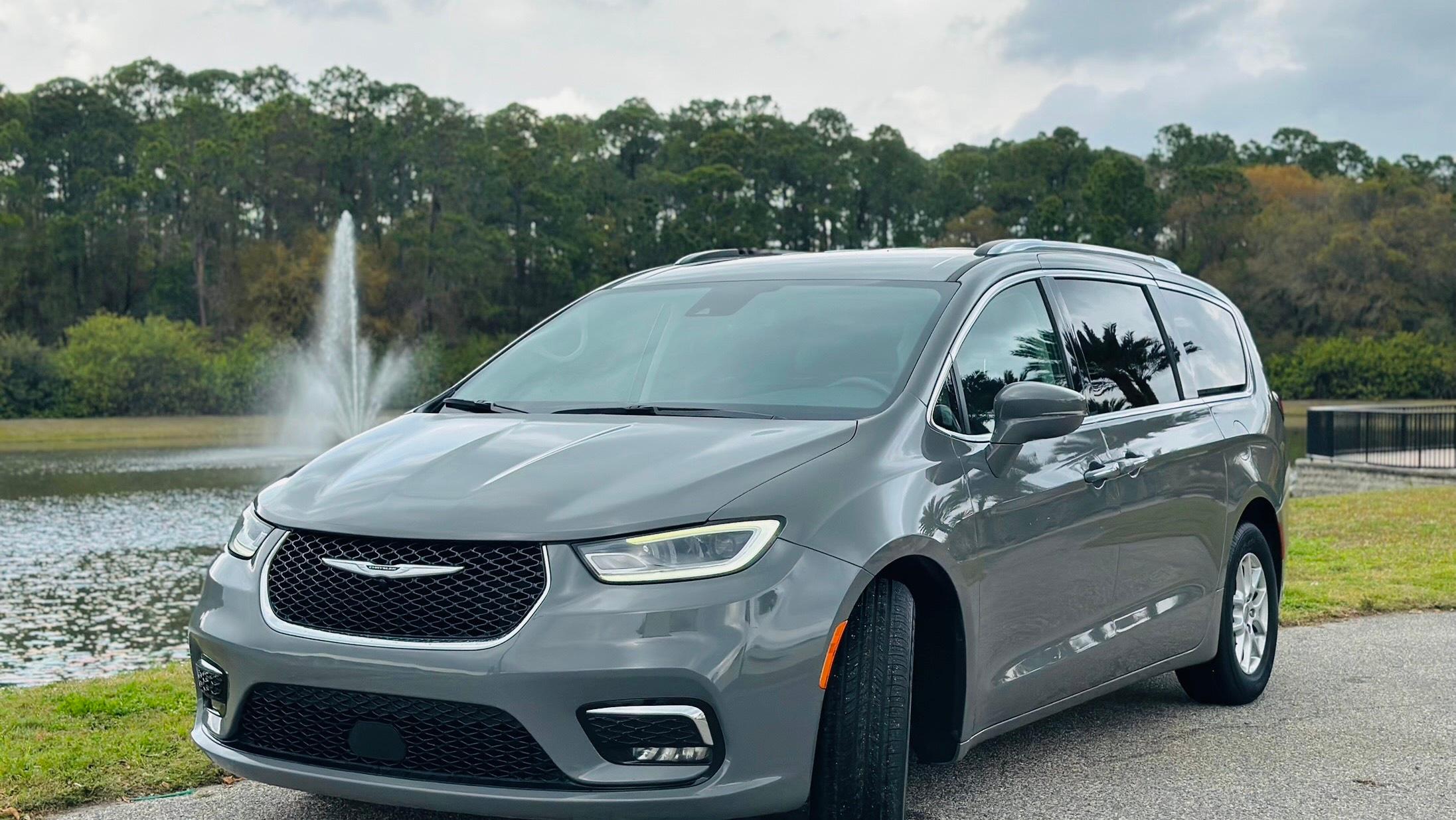 Chrysler Pacifica 2021 in Odessa, FL
