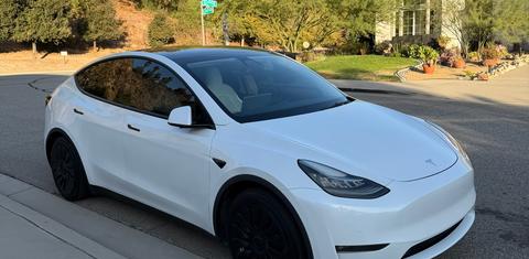 Tesla Model Y 2021