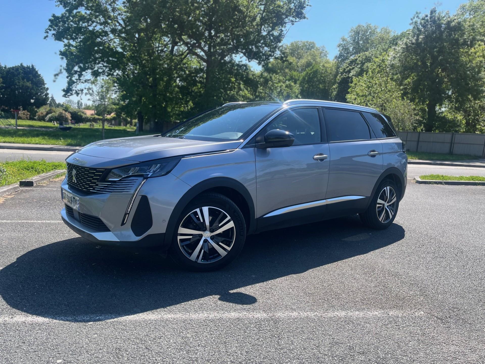 Peugeot 5008 2024 in Bordeaux