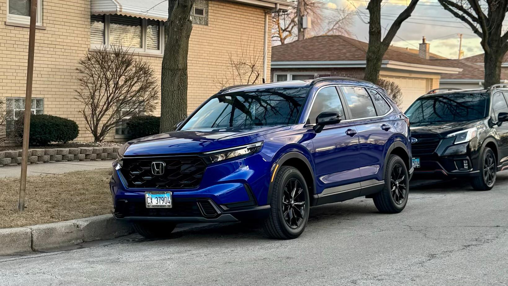 Honda CR-V Hybrid 2025 in Chicago, IL