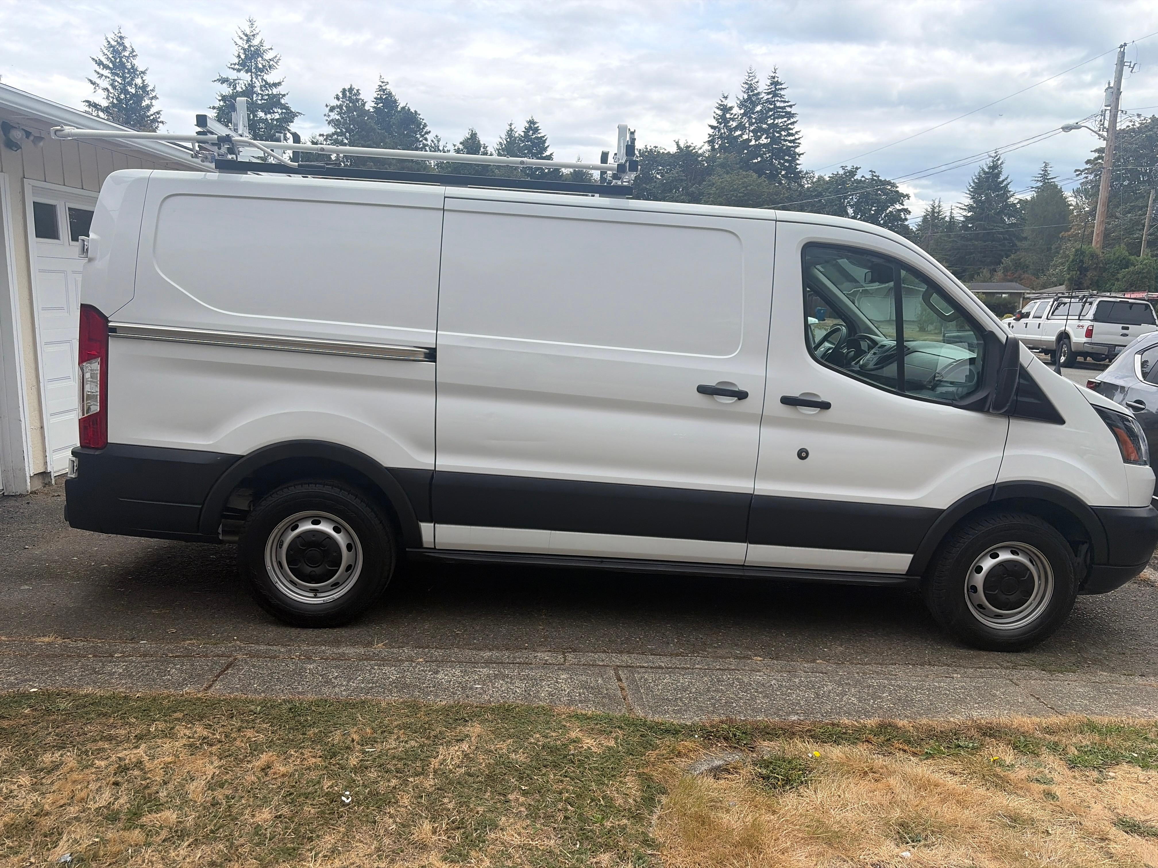 Ford Transit Cargo 2019 in Kent, WA