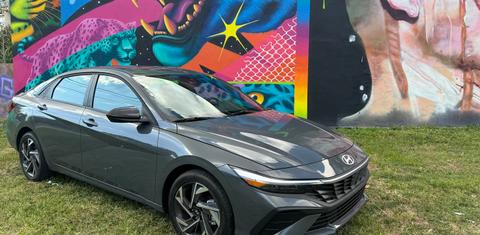 Hyundai Elantra 2025
