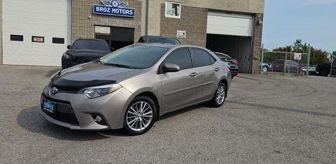 Toyota Corolla 2015