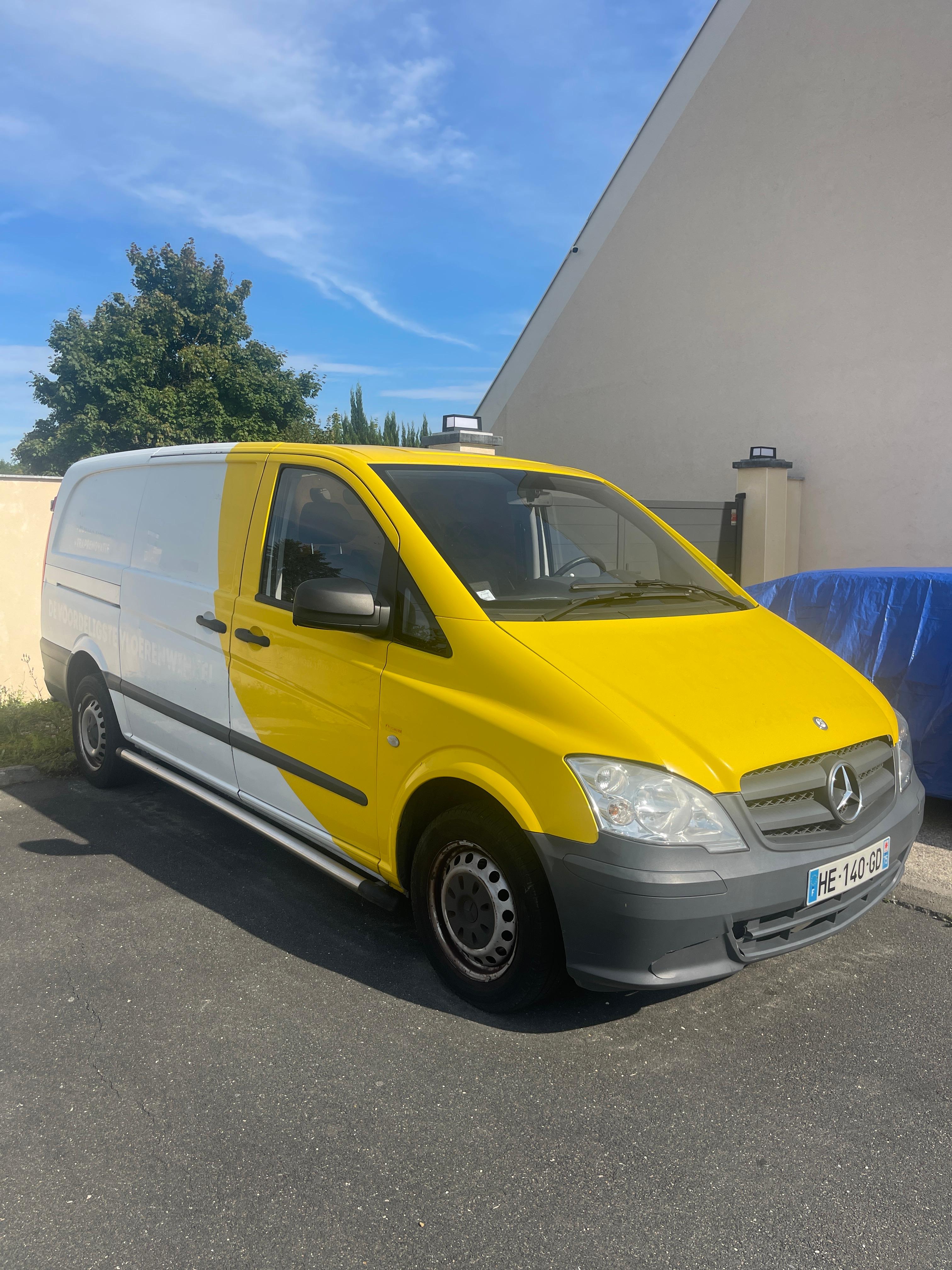 Mercedes-Benz VITO 2014 à Le Mée-sur-Seine