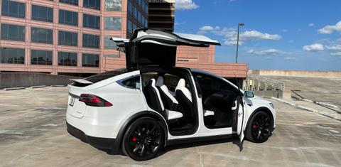 Tesla Model X 2020