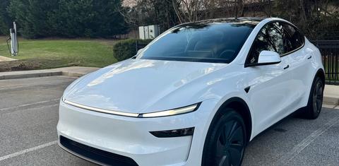 Tesla Model Y 2026