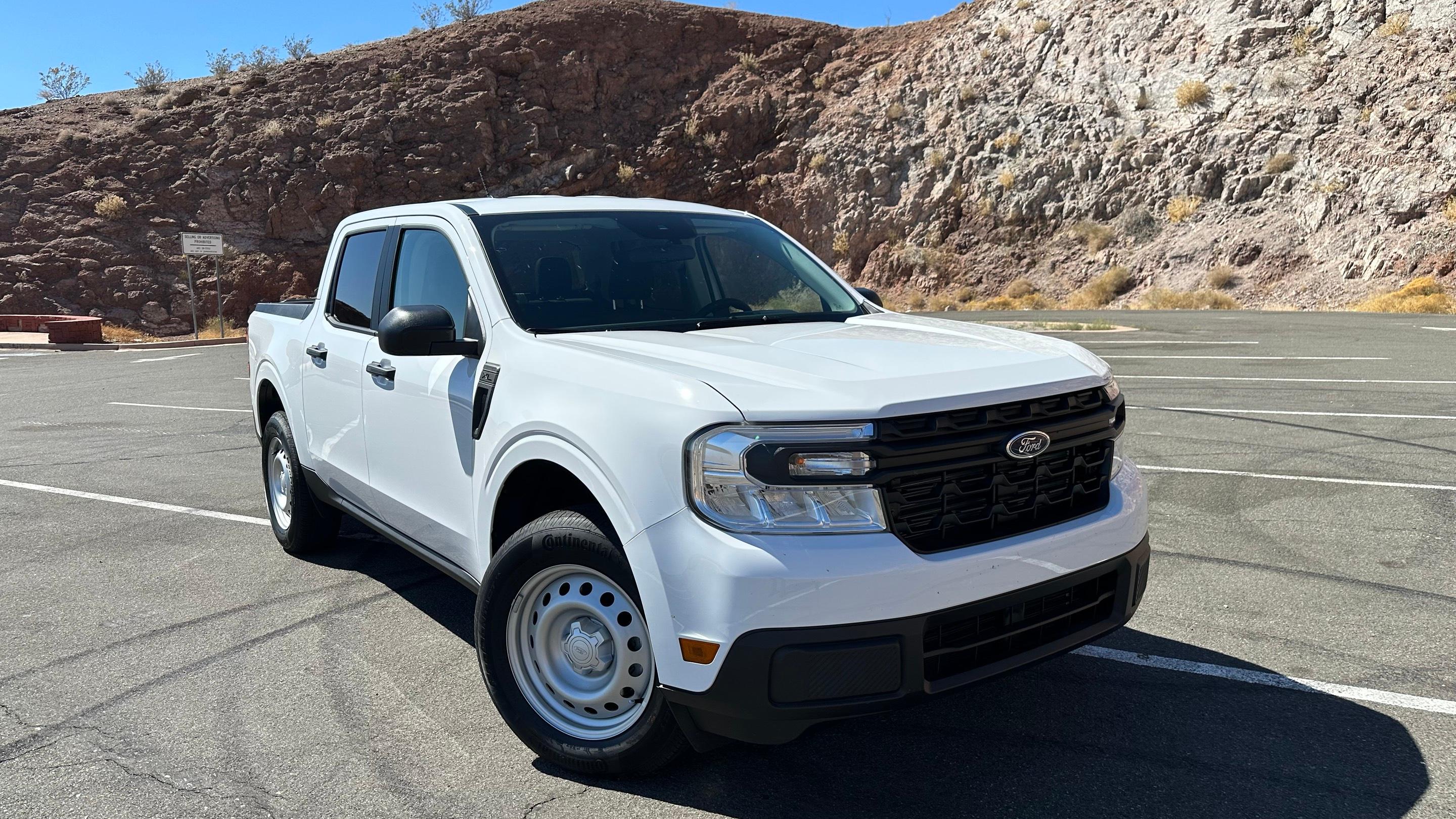 Ford Maverick 2023 in Enterprise, NV