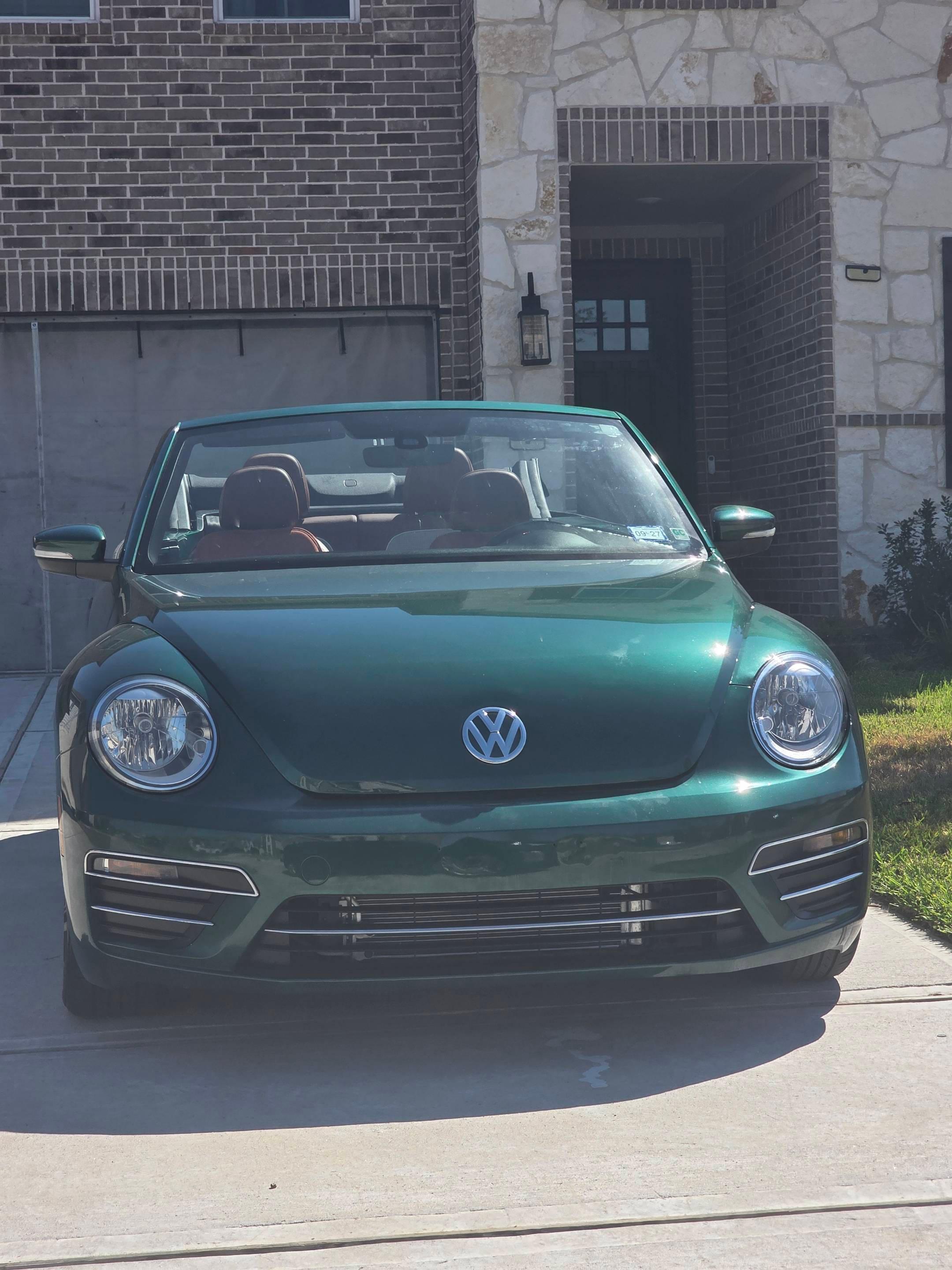 Volkswagen Beetle 2017 in Richmond, TX