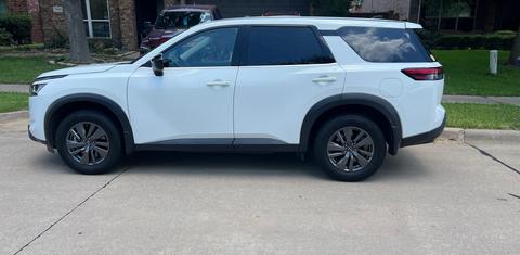 Nissan Pathfinder 2025