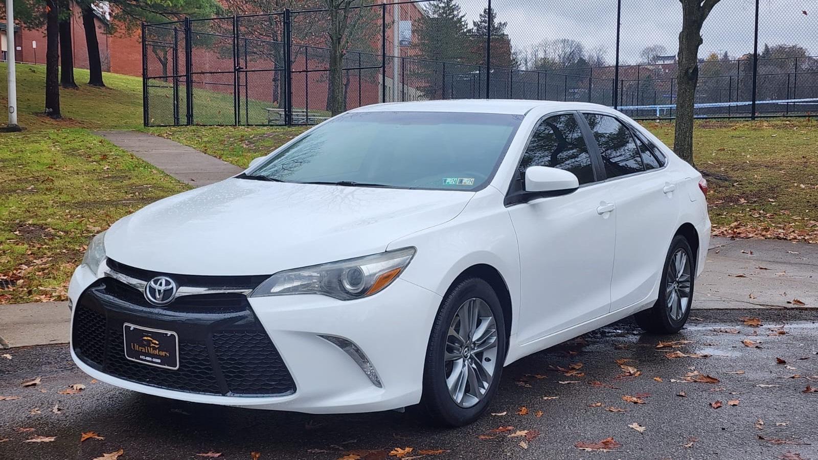 Toyota Camry 2015 in Pittsburgh, PA