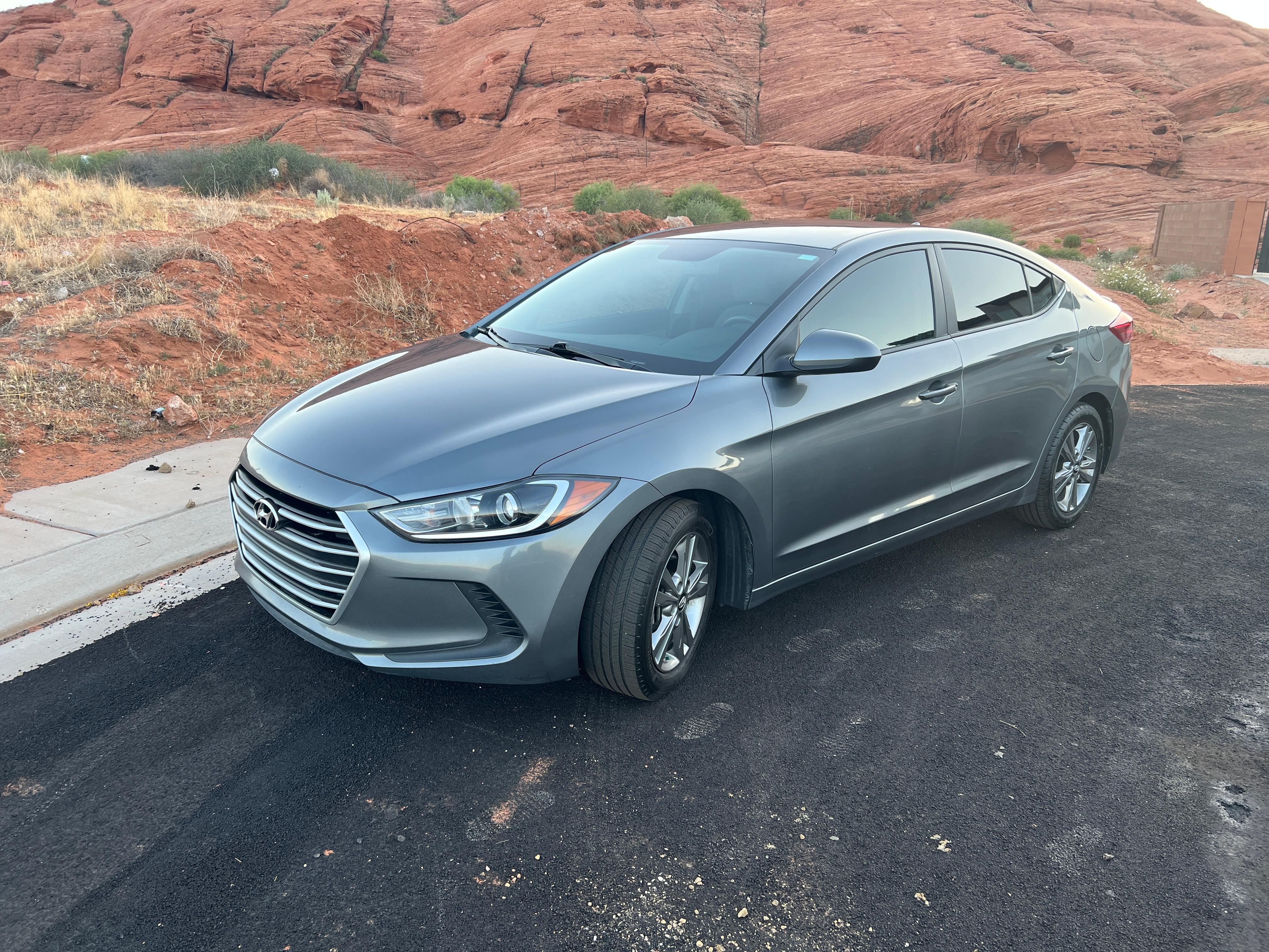 Hyundai Elantra 2017 in Hurricane, UT