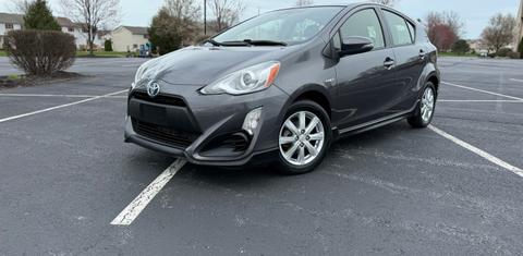 Toyota Prius c 2017