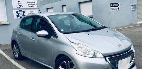 Peugeot 208 2013