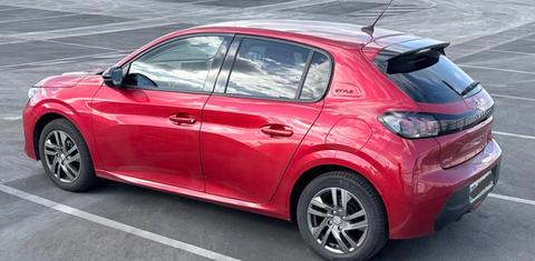 Peugeot 208 2022