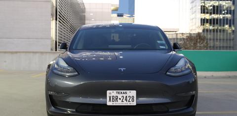 Tesla Model 3 2019