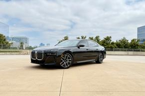 BMW 7 Series 2024 in McKinney