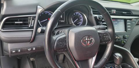 Toyota Camry 2019
