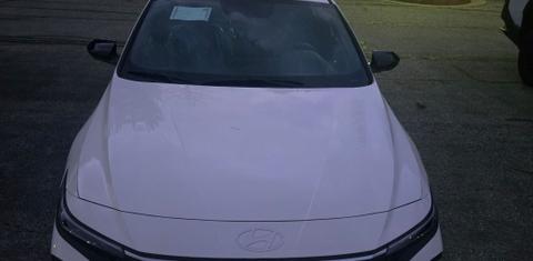 Hyundai Elantra Hybrid 2025