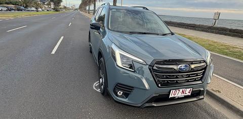 Subaru FORESTER 2025