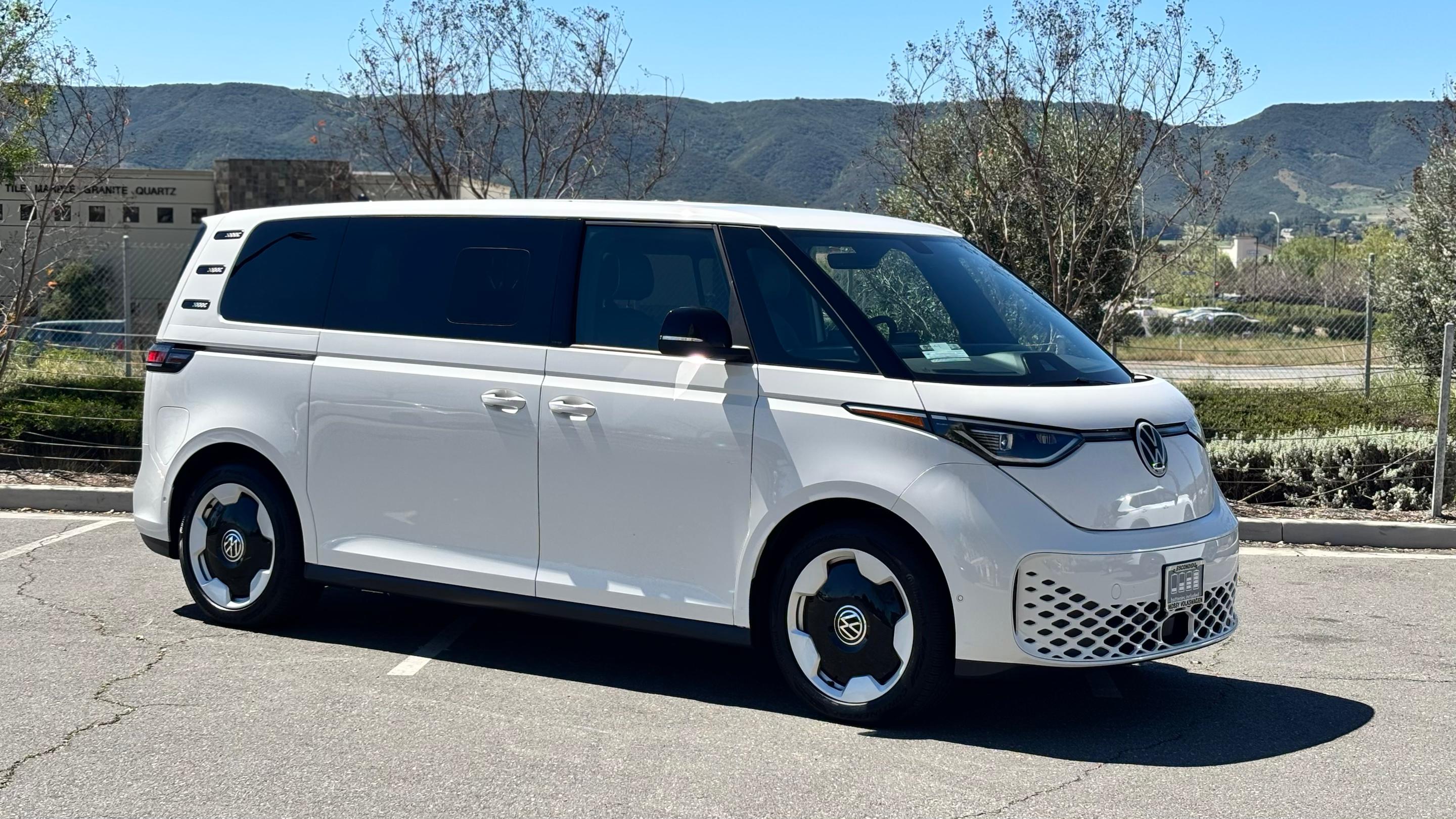 Volkswagen ID. Buzz 2025 in Murrieta, CA