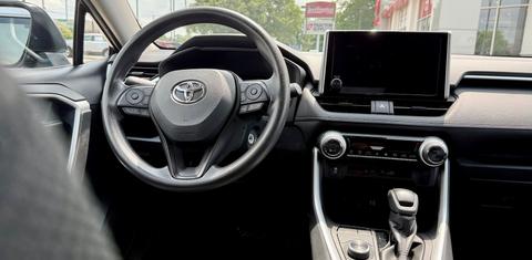 Toyota RAV4 Hybrid 2024