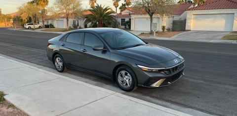 Hyundai Elantra 2025