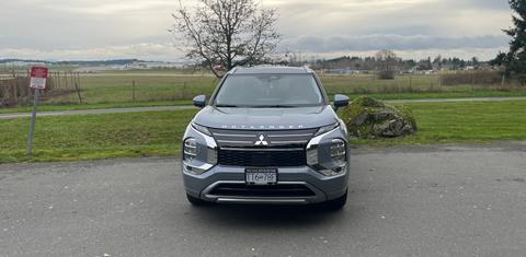 Mitsubishi Outlander 2025