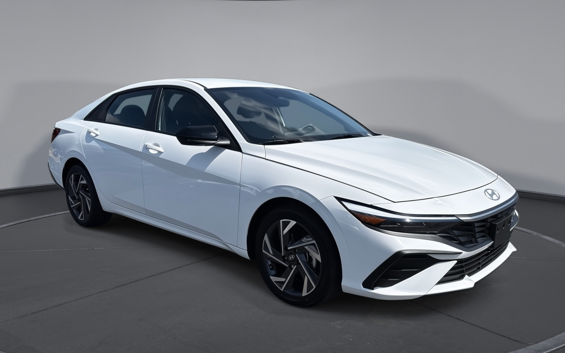 Hyundai Elantra 2025 in Raleigh, NC