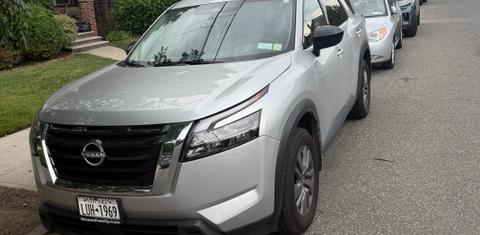 Nissan Pathfinder 2024