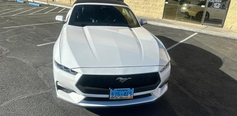 Ford Mustang 2024