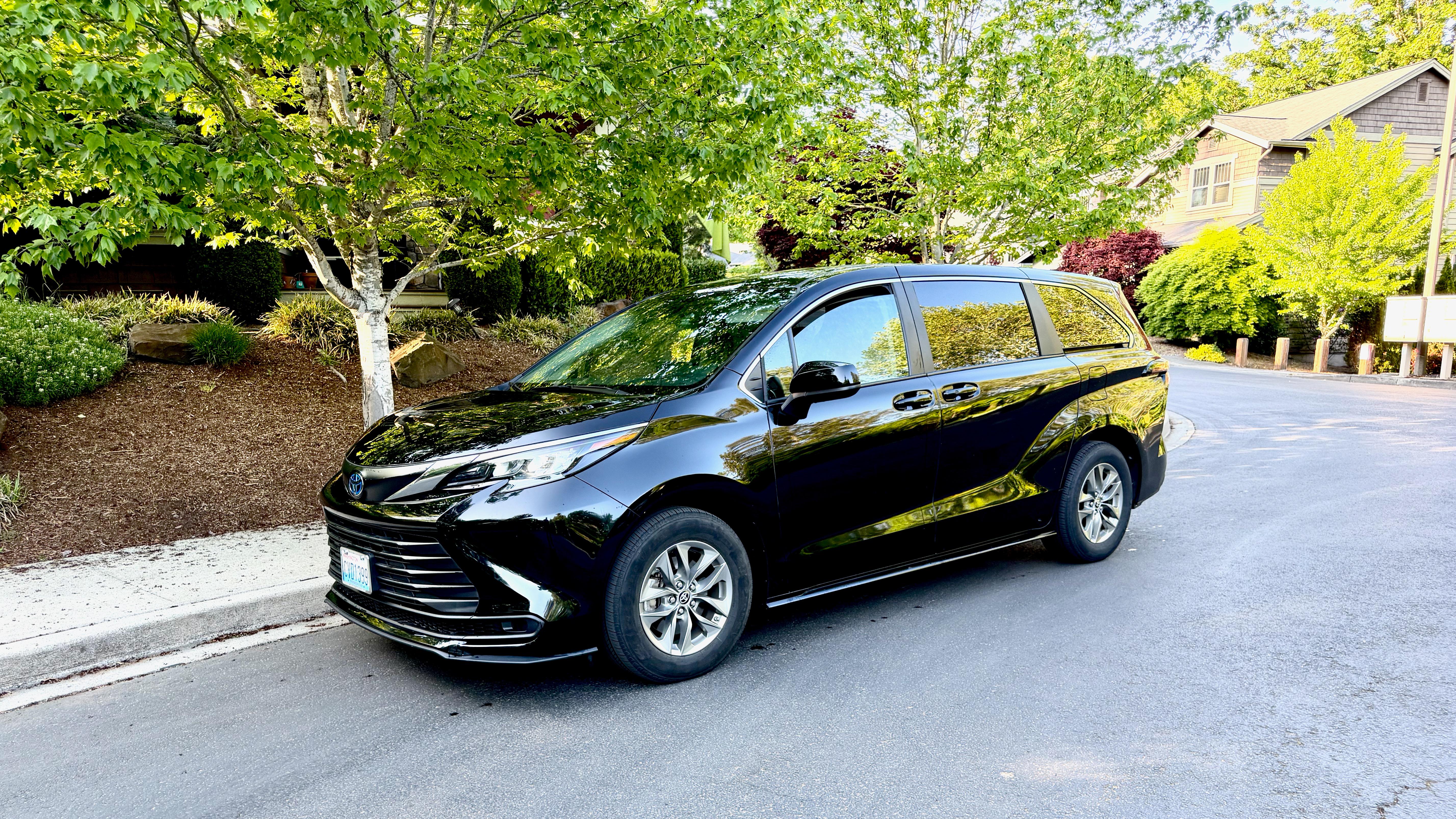 Toyota Sienna 2024 in Seattle, WA