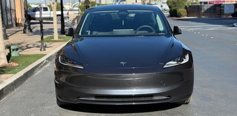 Tesla Model 3 2024